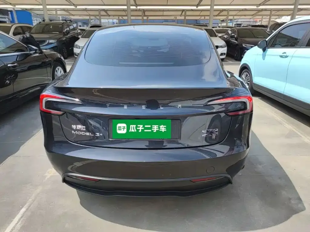 Tesla Model 3 — фото 5