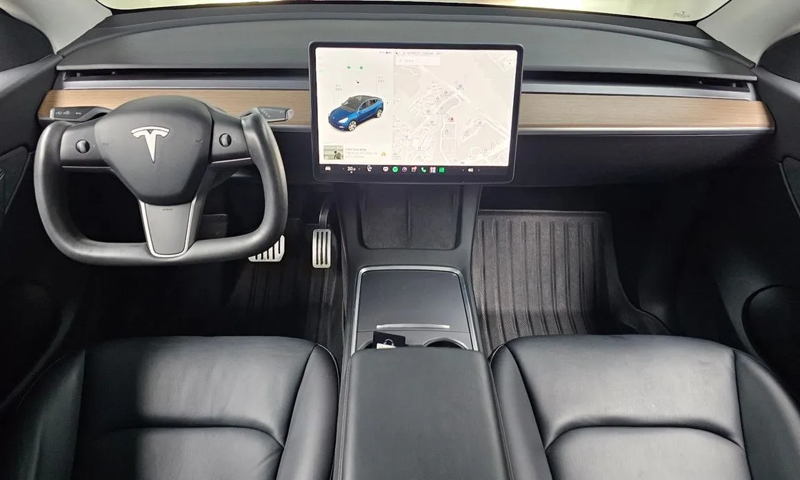 Tesla Model Y — фото 3