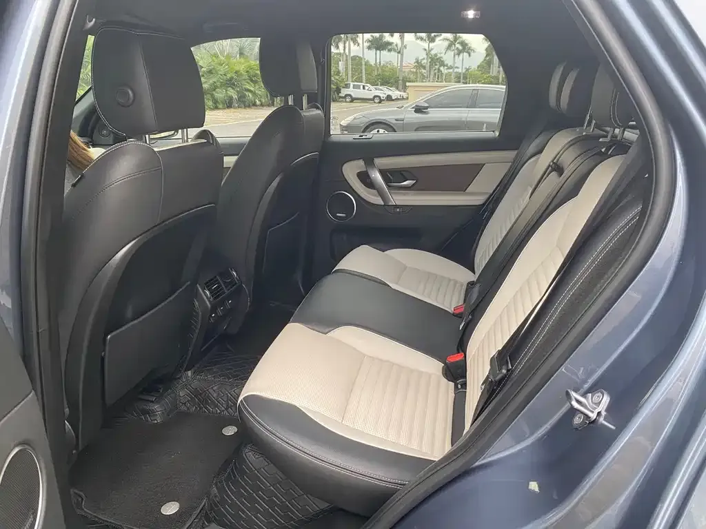 Land Rover Discovery Sport 2021 из CN, фото 3