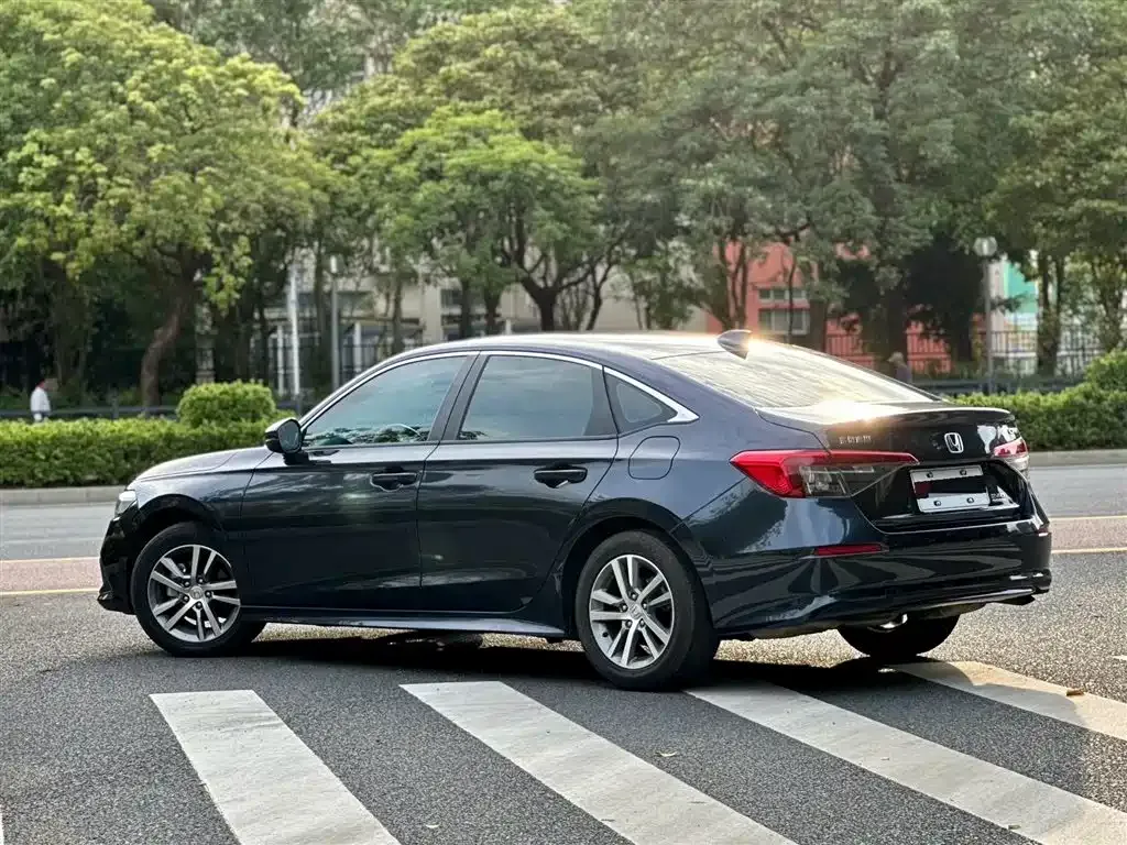 Honda Civic — фото 6