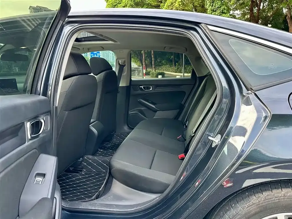 Honda Civic — фото 8