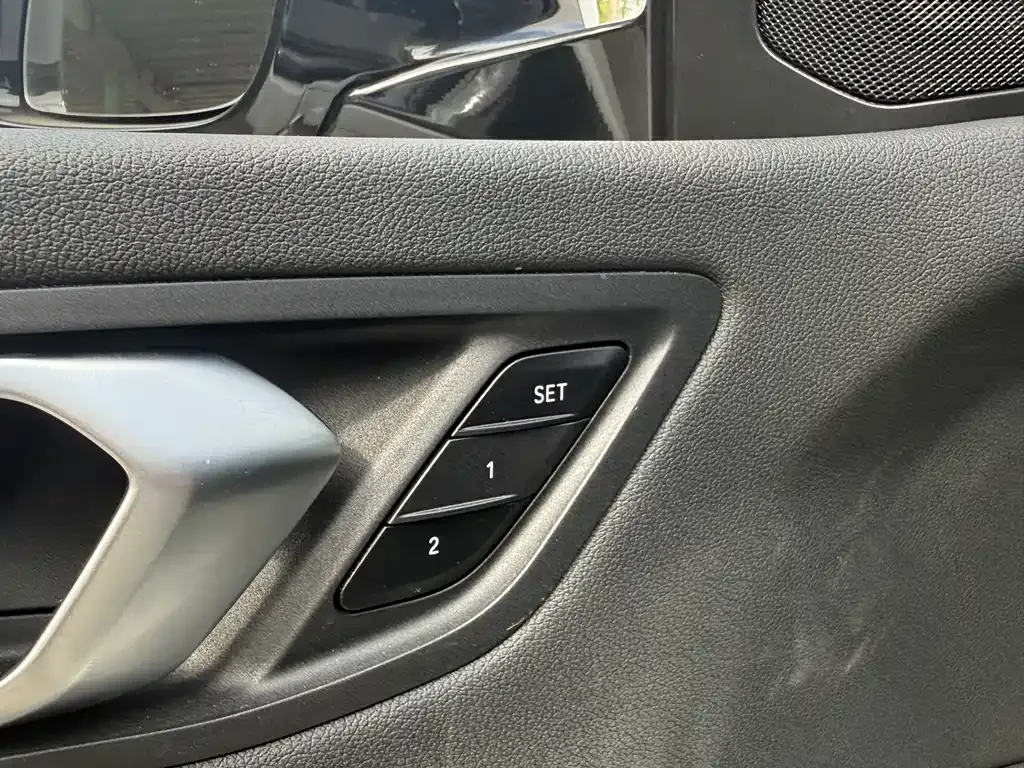 BMW 2 Series (Import) — фото 9