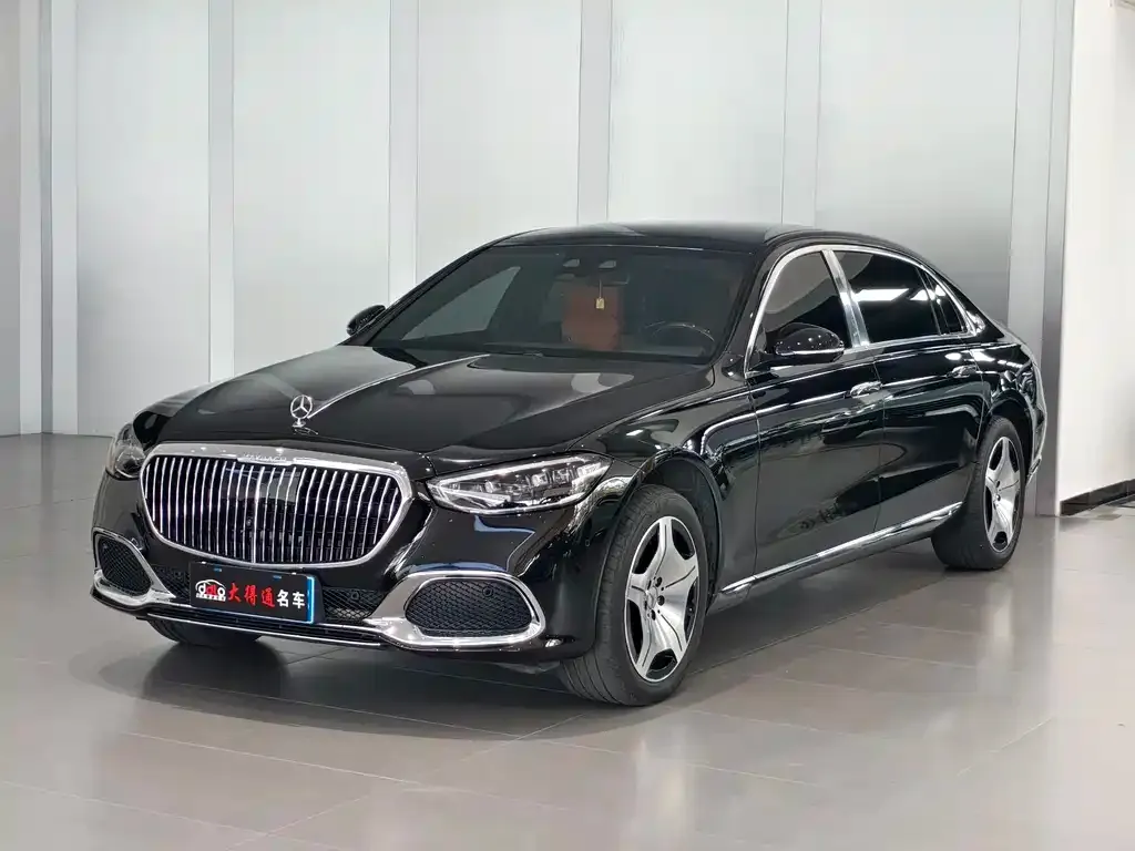 Mercedes-Benz S-Class — фото 1