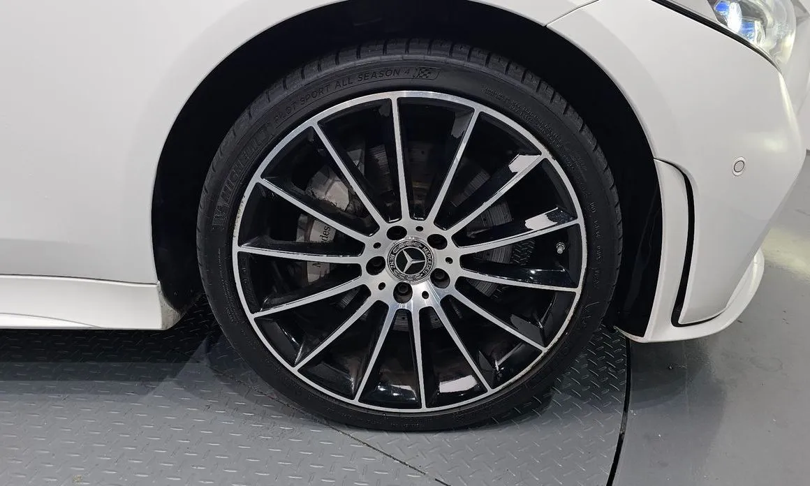 Mercedes-Benz CLS-Class 2021 из KR, фото 2