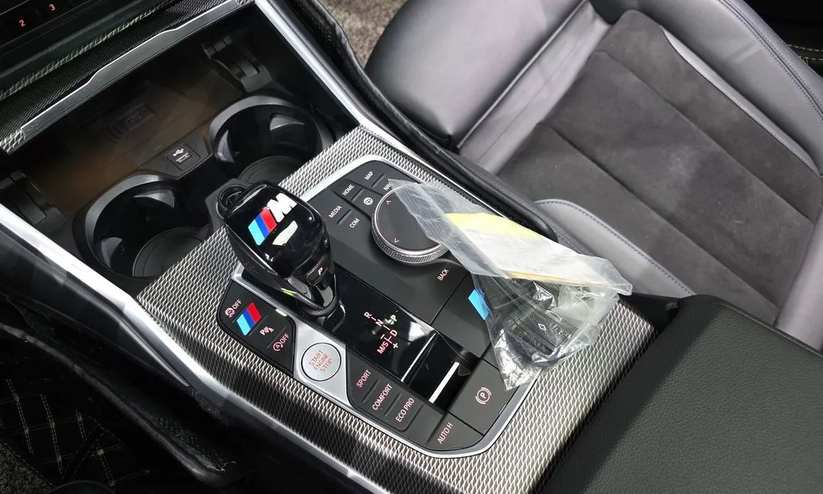 BMW 3-Series 2021 из KR, фото 10