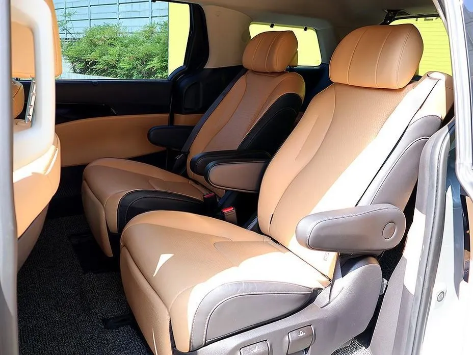 Kia Carnival 2023 из KR, фото 10