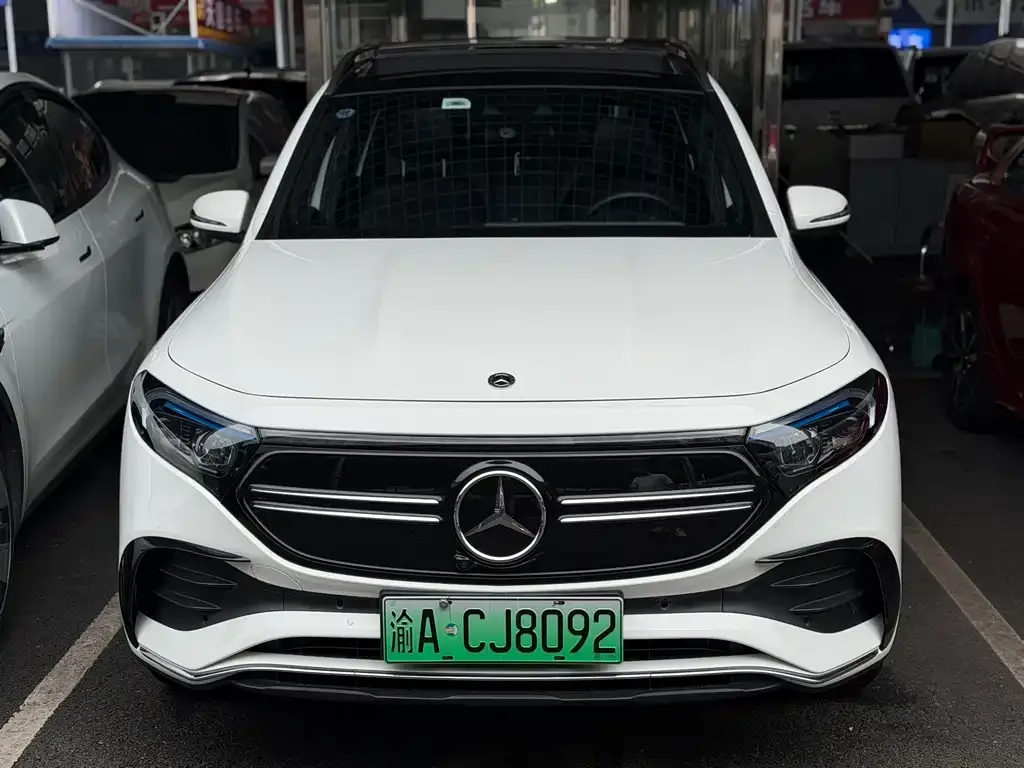 Mercedes-Benz EQB