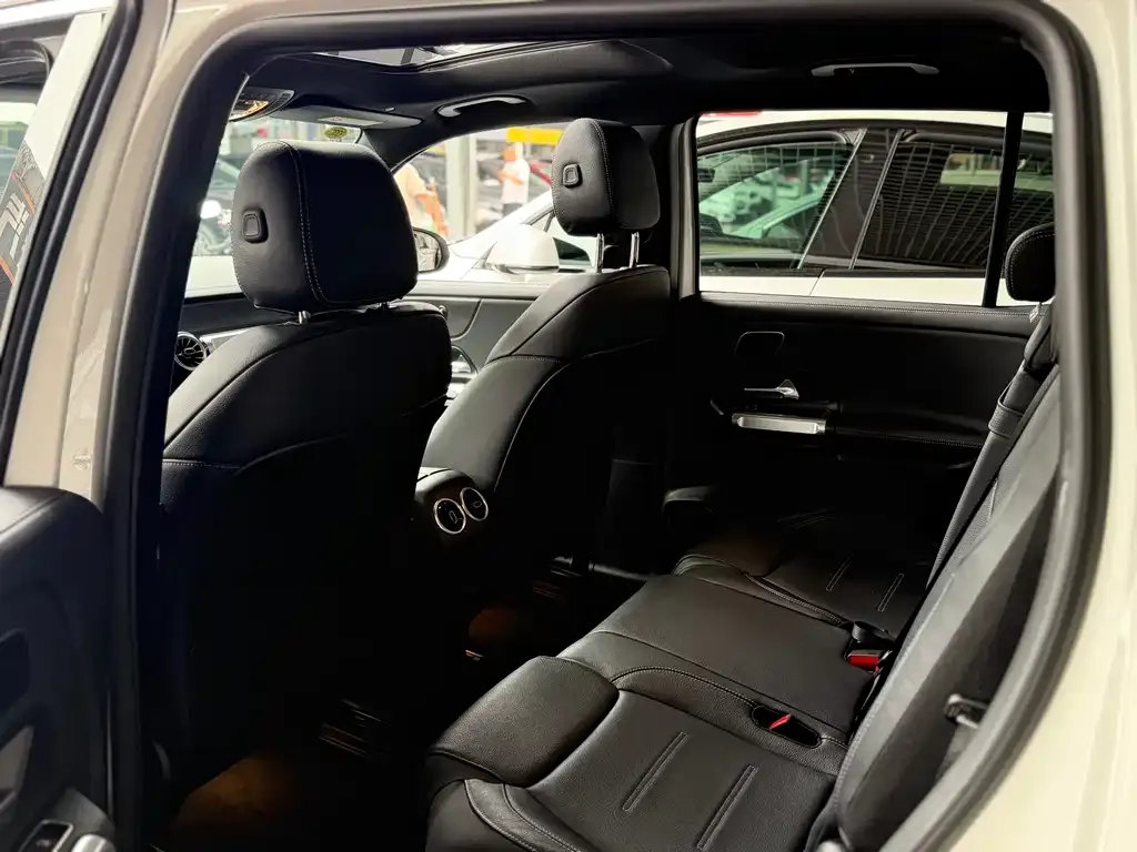Mercedes-Benz EQB 2023 из CN, фото 8