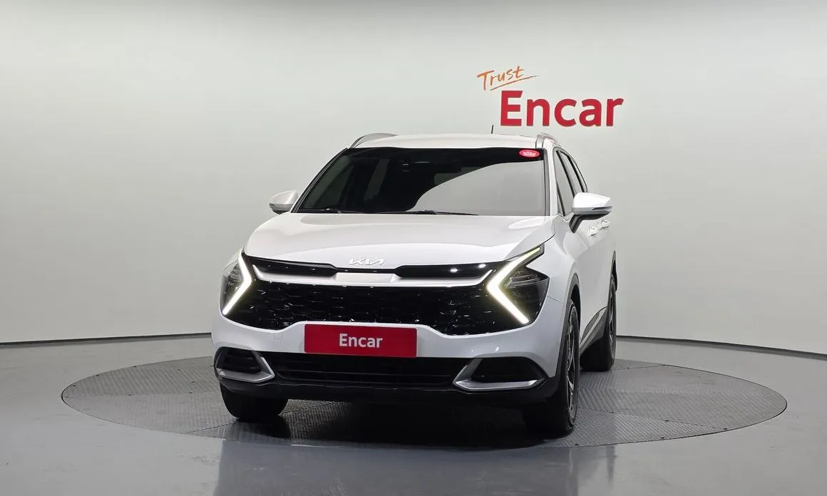 Kia Sportage — фото 8