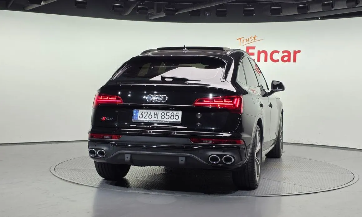 Audi SQ5 2022 из KR, фото 5