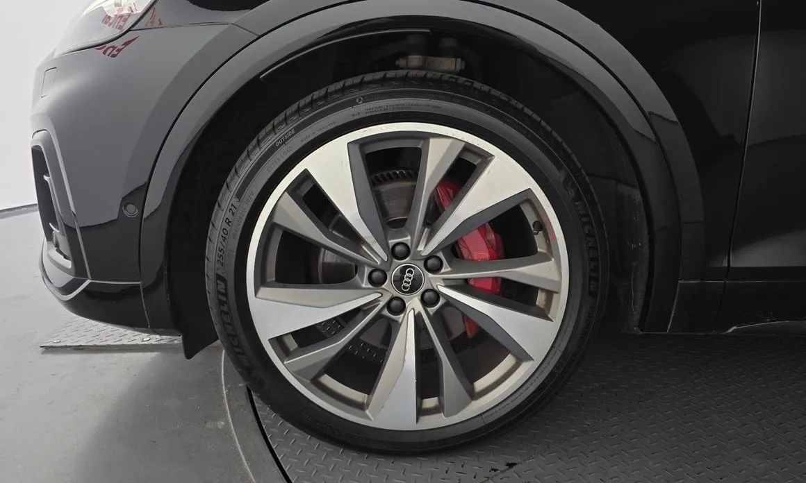 Audi SQ5 2022 из KR, фото 8