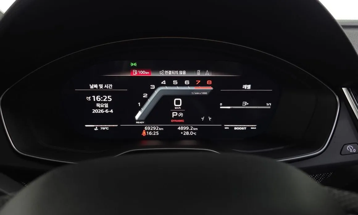 Audi SQ5 2022 из KR, фото 2