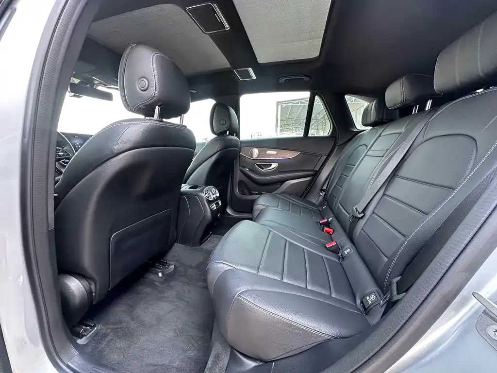 Mercedes-Benz GLC 2023 из CN, фото 3