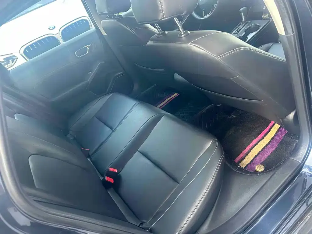 Honda Civic — фото 3