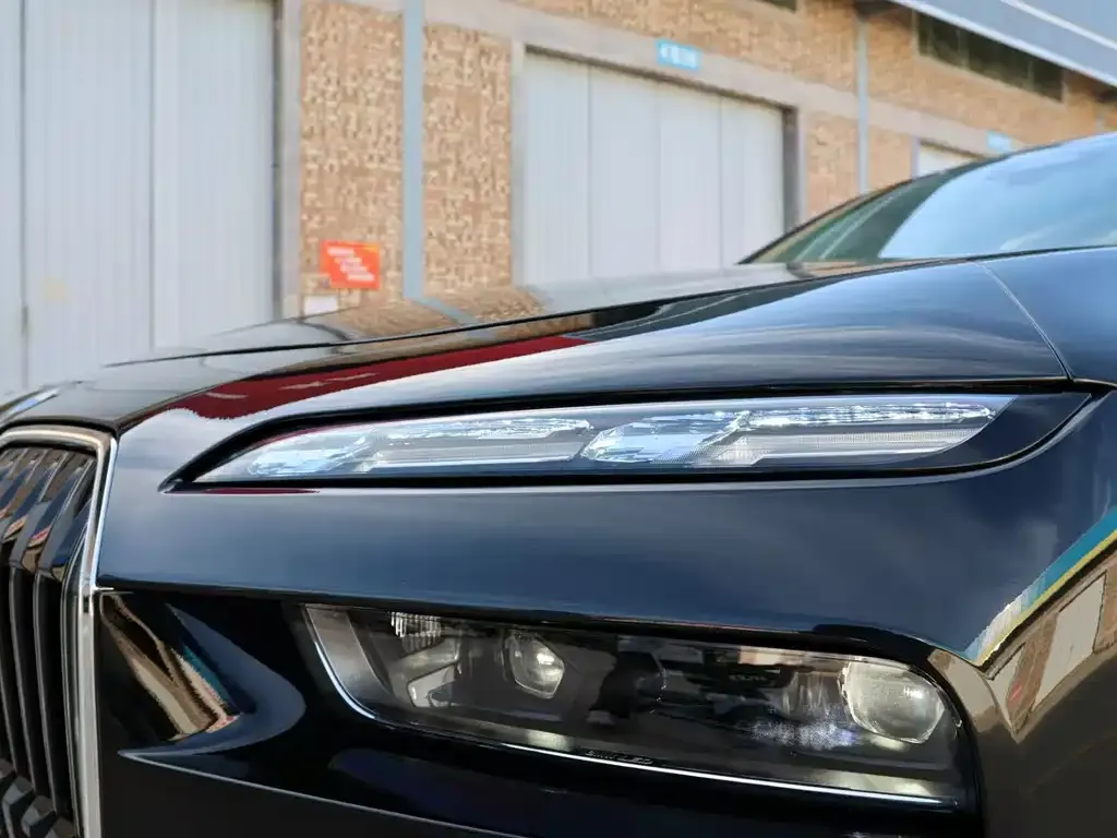 BMW 7 Series 2025 из CN, фото 5