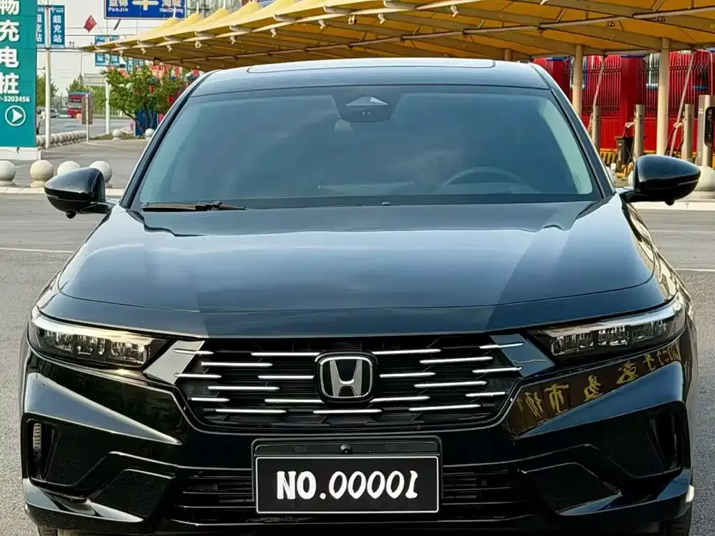 Honda Accord — фото 5