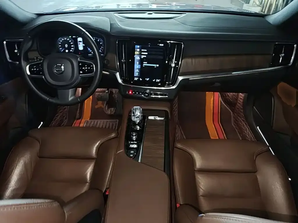 Volvo S90 2021 из CN, фото 5