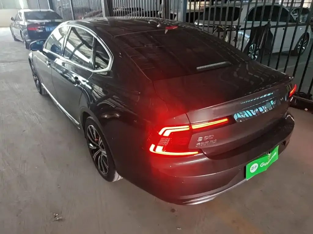 Volvo S90 2021 из CN, фото 8