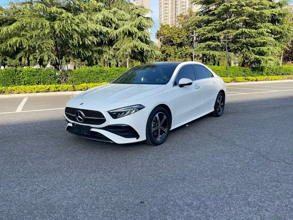 Mercedes-Benz A-Class — фото 1