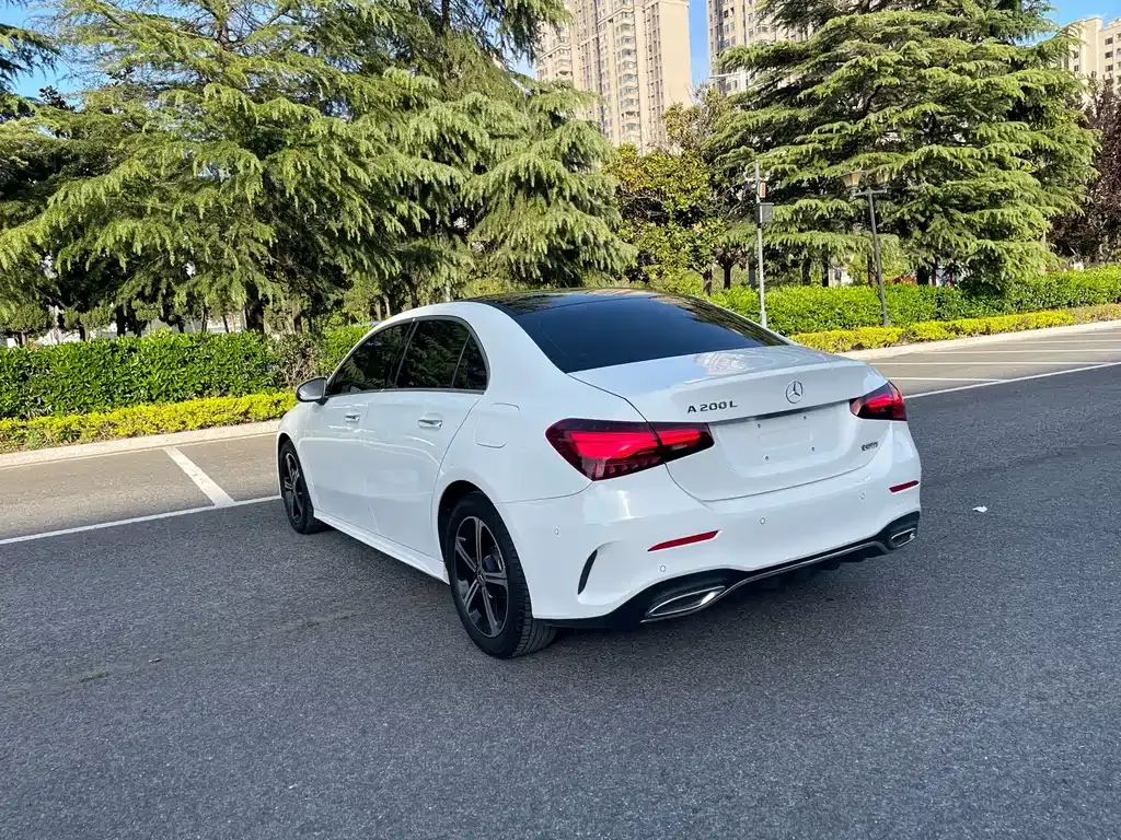 Mercedes-Benz A-Class — фото 6