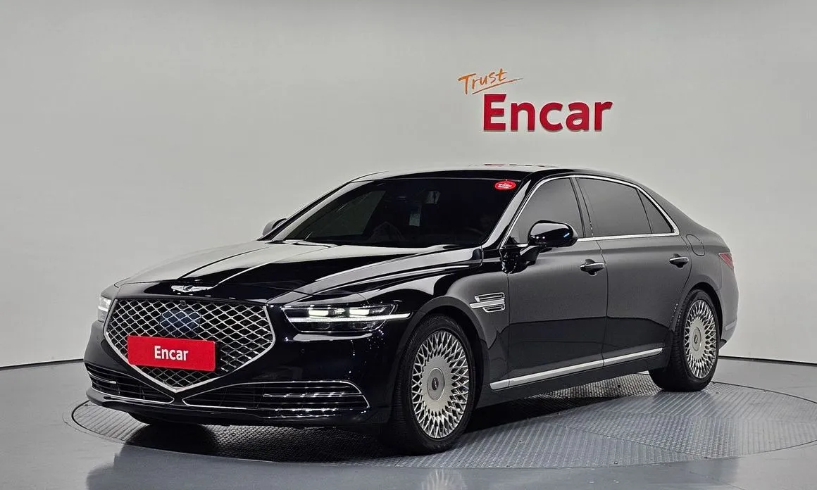 Genesis G90