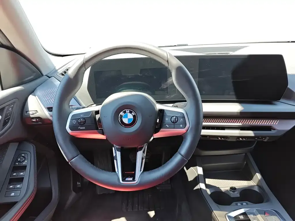 BMW 2 Series 2025 из CN, фото 6