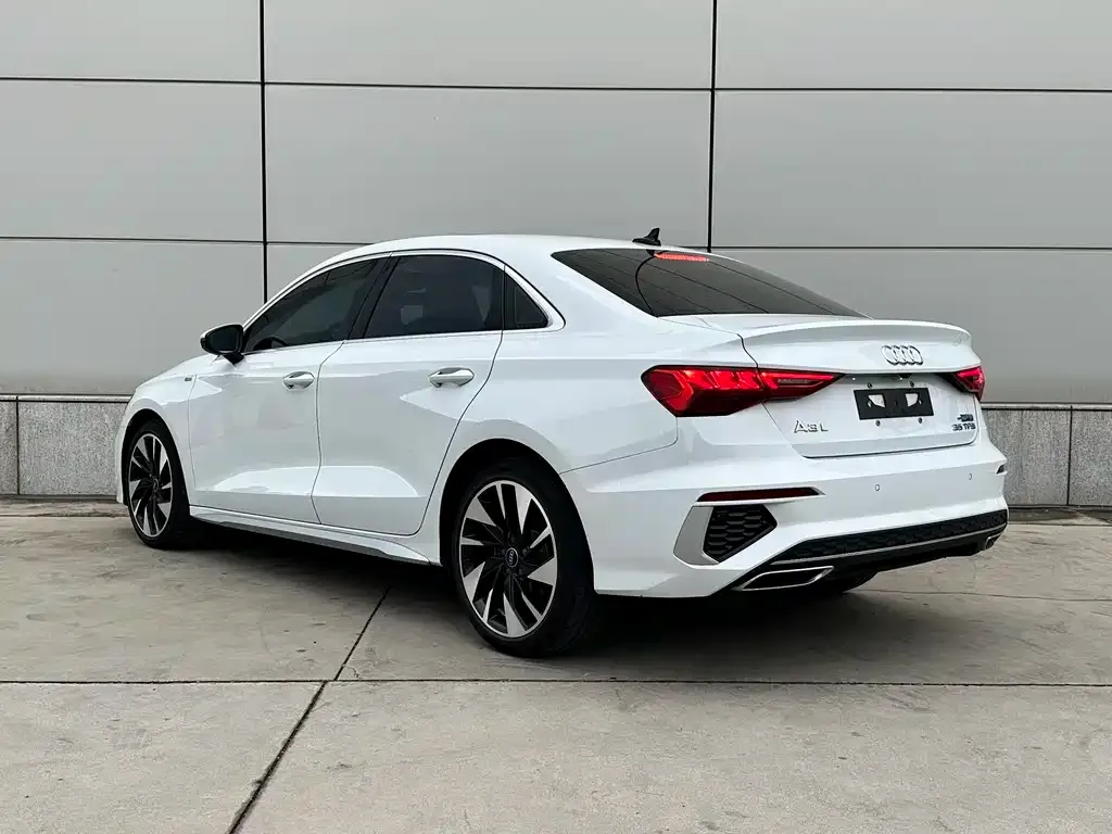 Audi A3 — фото 5