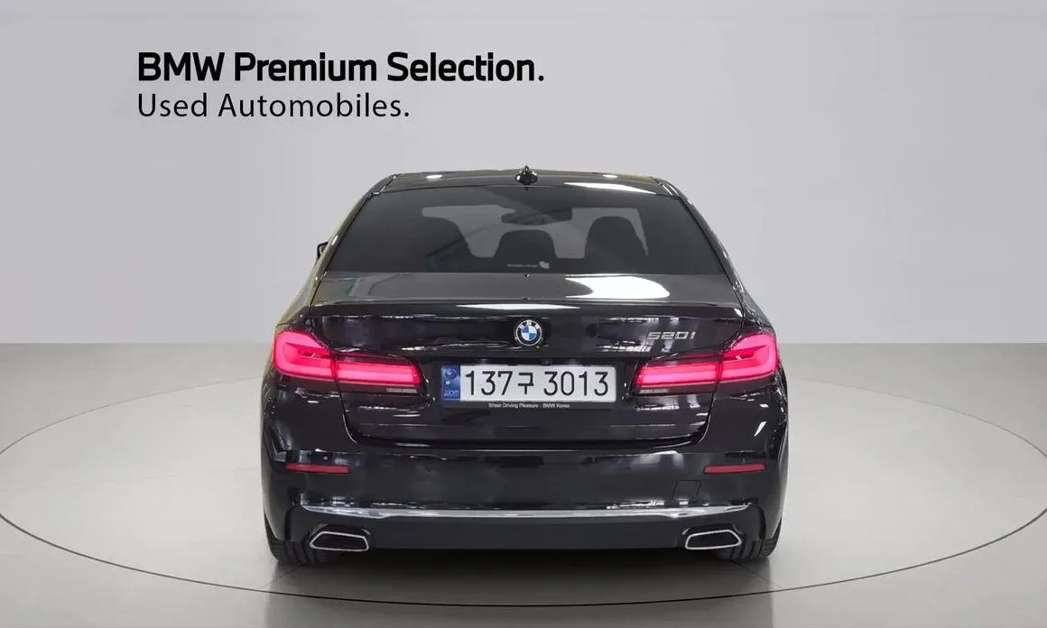 BMW 5-Series 2023 из KR, фото 3
