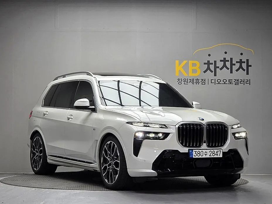 BMW X7 — фото 5