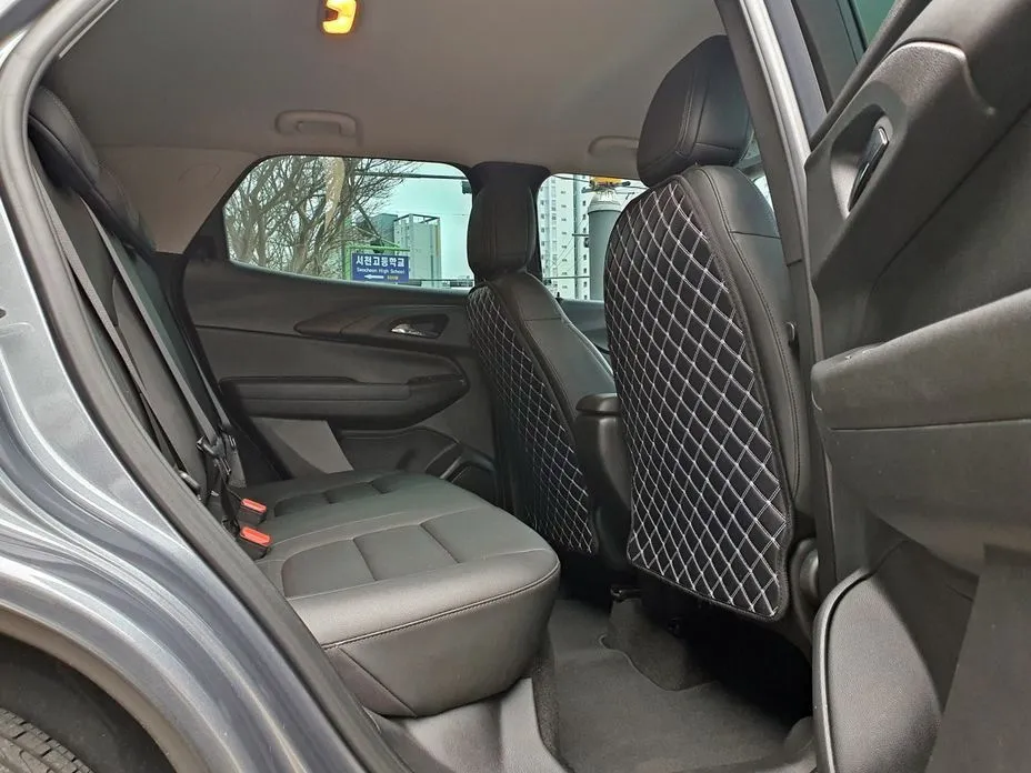 Chevrolet (GM Daewoo) Trailblazer 2021 из KR, фото 3