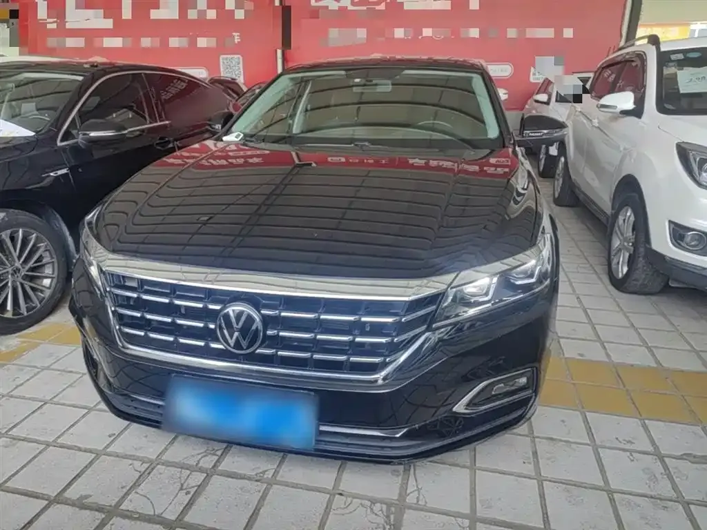 Volkswagen Passat 2023 из CN, фото 7