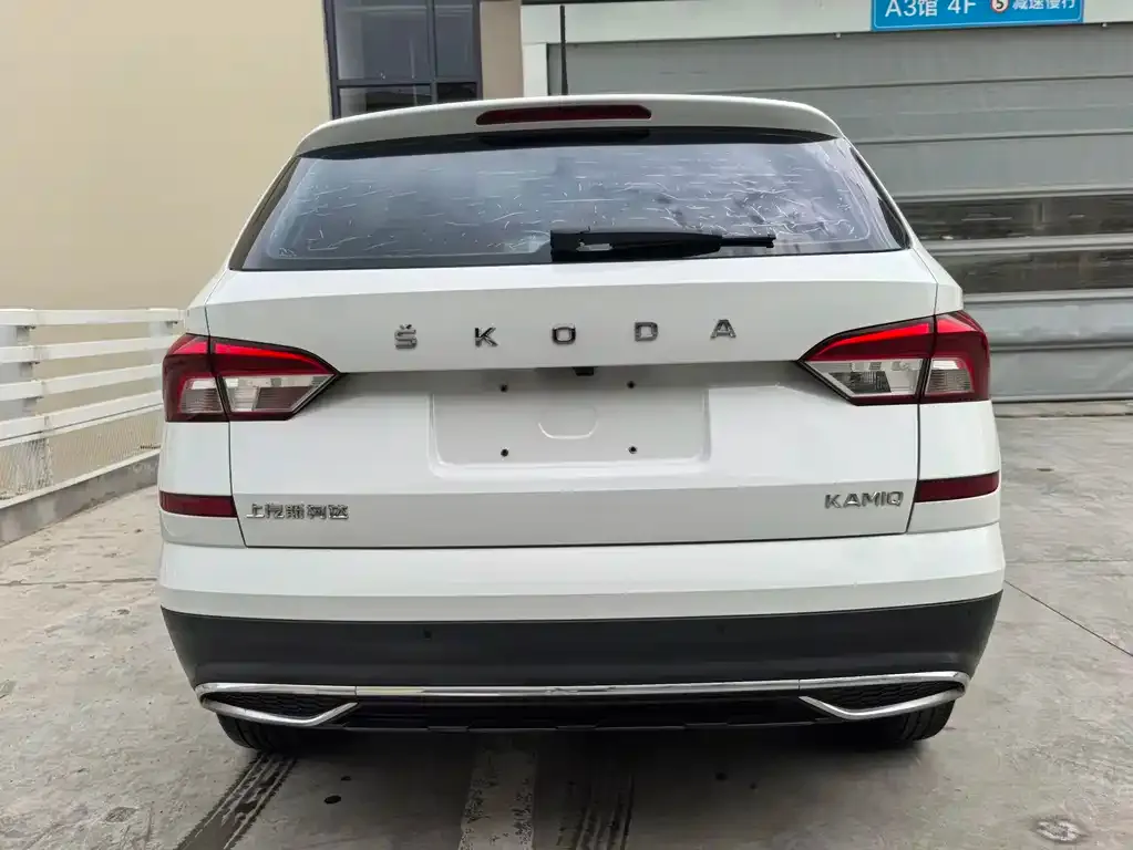 Skoda Kamiq — фото 2
