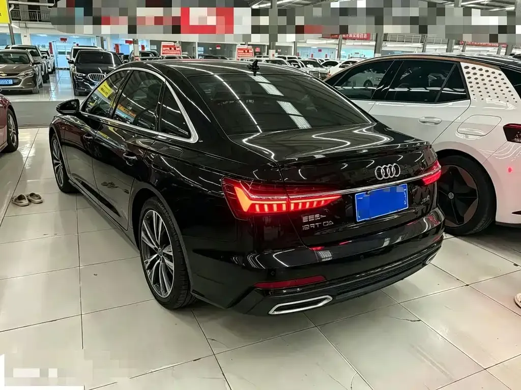 Audi A6L — фото 6