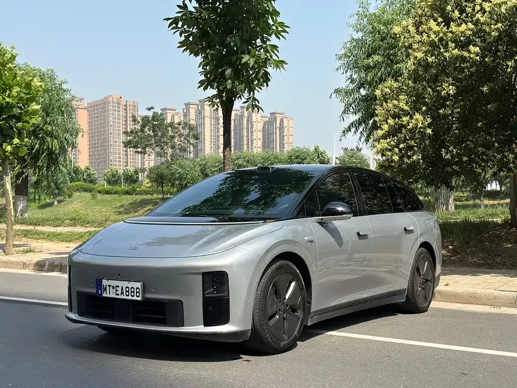 Li Auto i6
