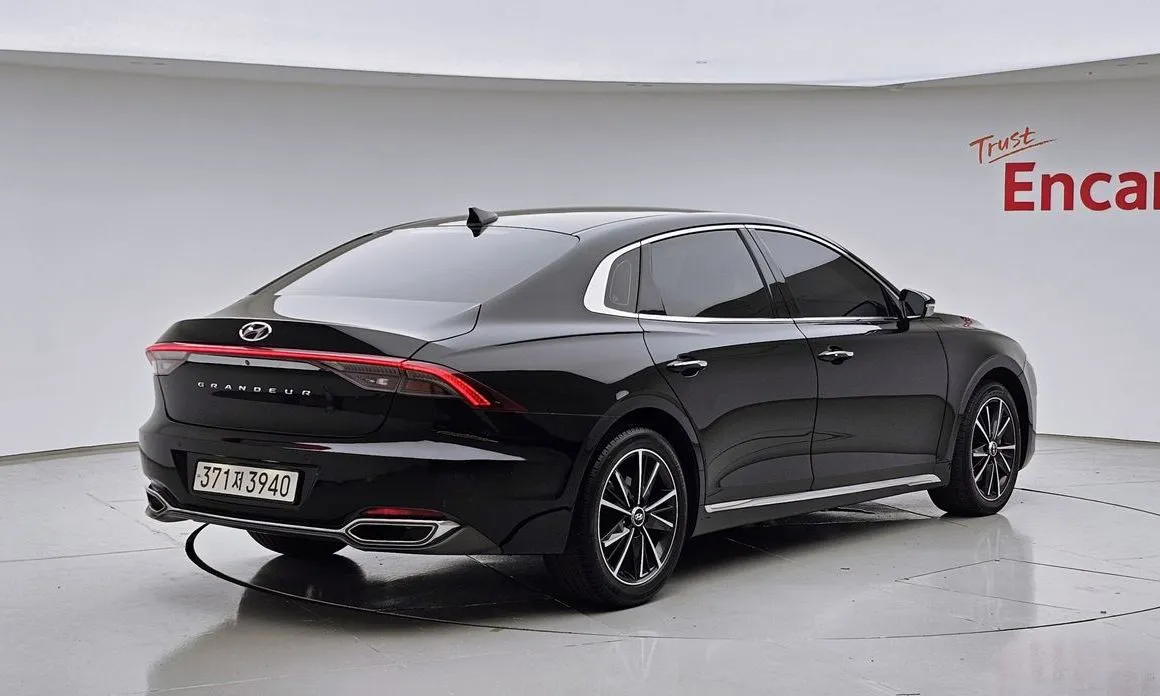 Hyundai Grandeur 2022 из KR, фото 2