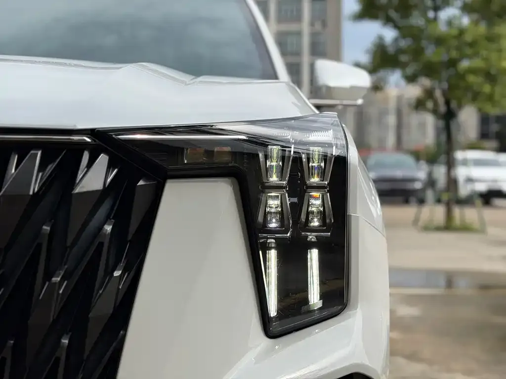 GAC Motor Trumpchi GS8 — фото 6