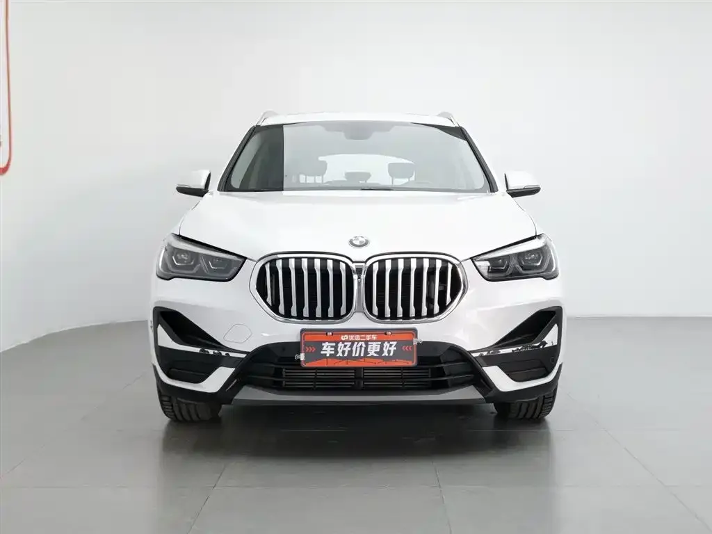 BMW X1 — фото 2