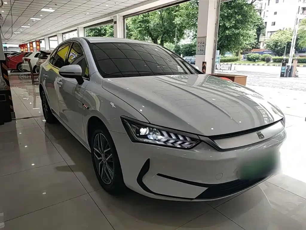 BYD Qin PLUS — фото 5