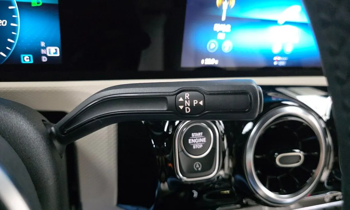Mercedes-Benz A-Class 2021 из KR, фото 8