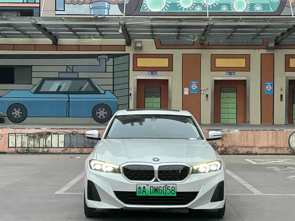 BMW i3 2023 из CN, фото 3