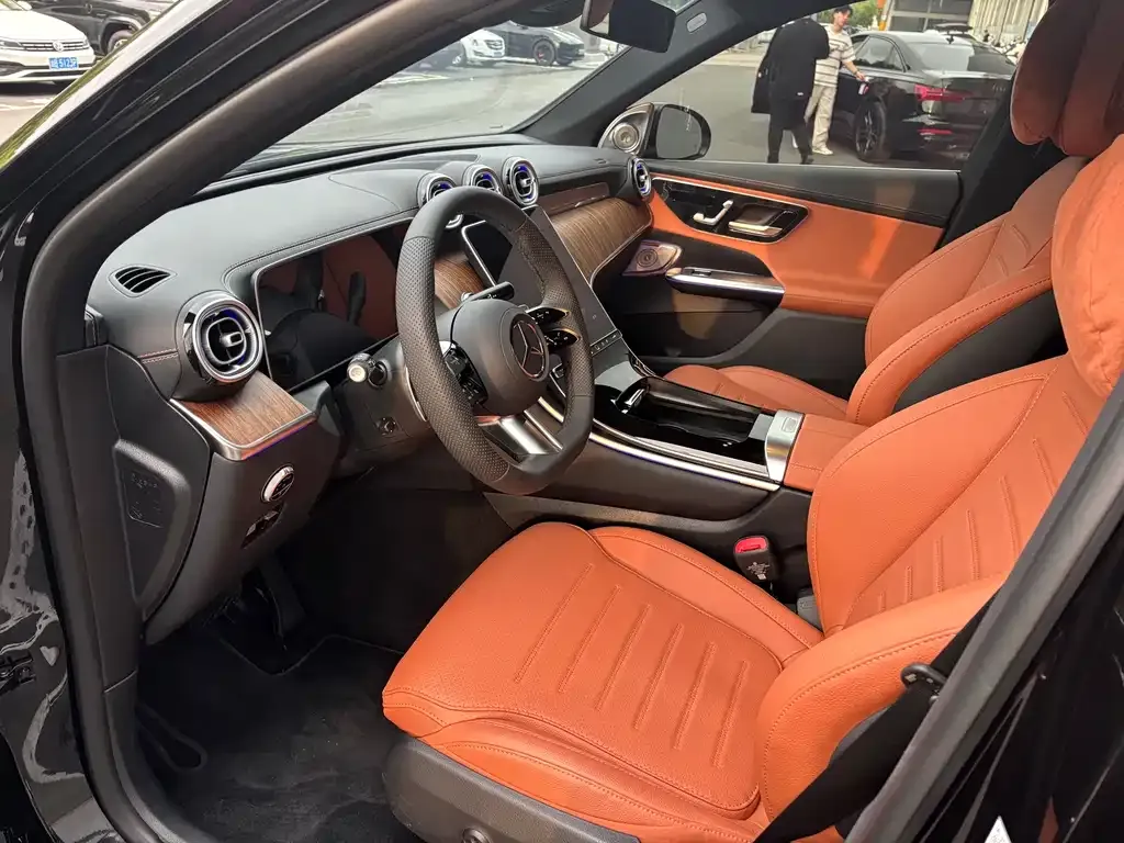Mercedes-Benz GLC 2024 из CN, фото 7
