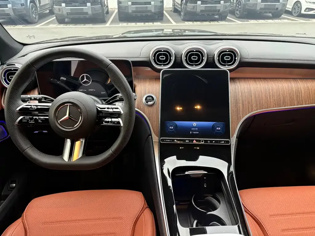 Mercedes-Benz GLC 2024 из CN, фото 5