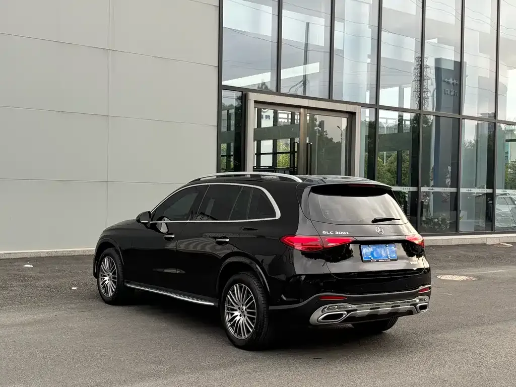 Mercedes-Benz GLC 2024 из CN, фото 8