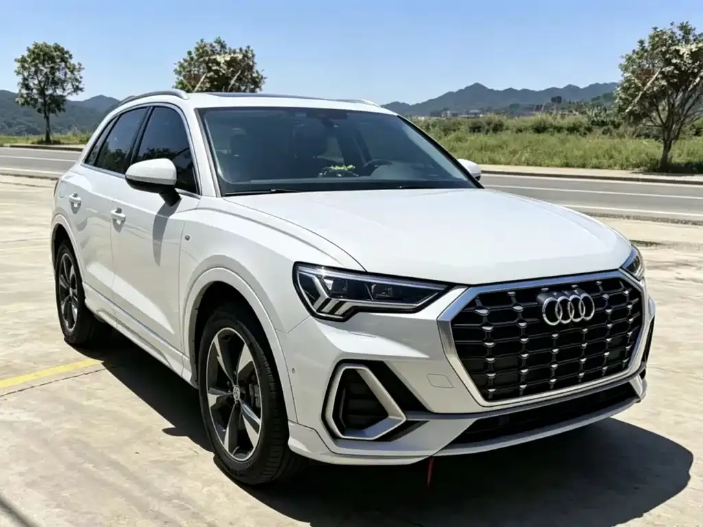 Audi Q3 — фото 3