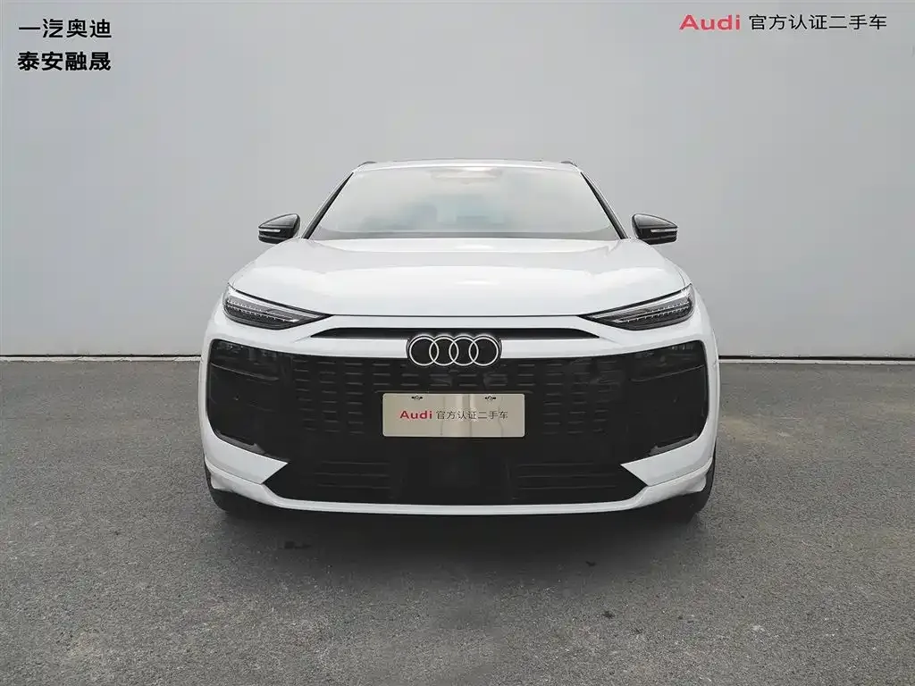 Audi Q6L e-tron — фото 10