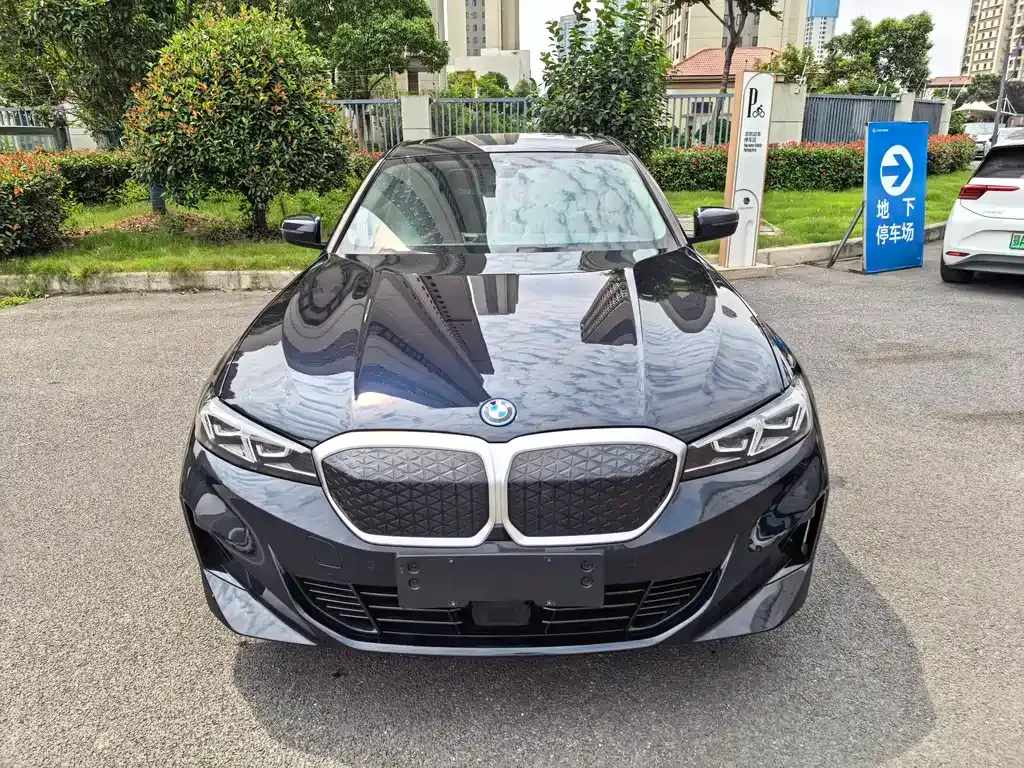 BMW i3 — фото 5