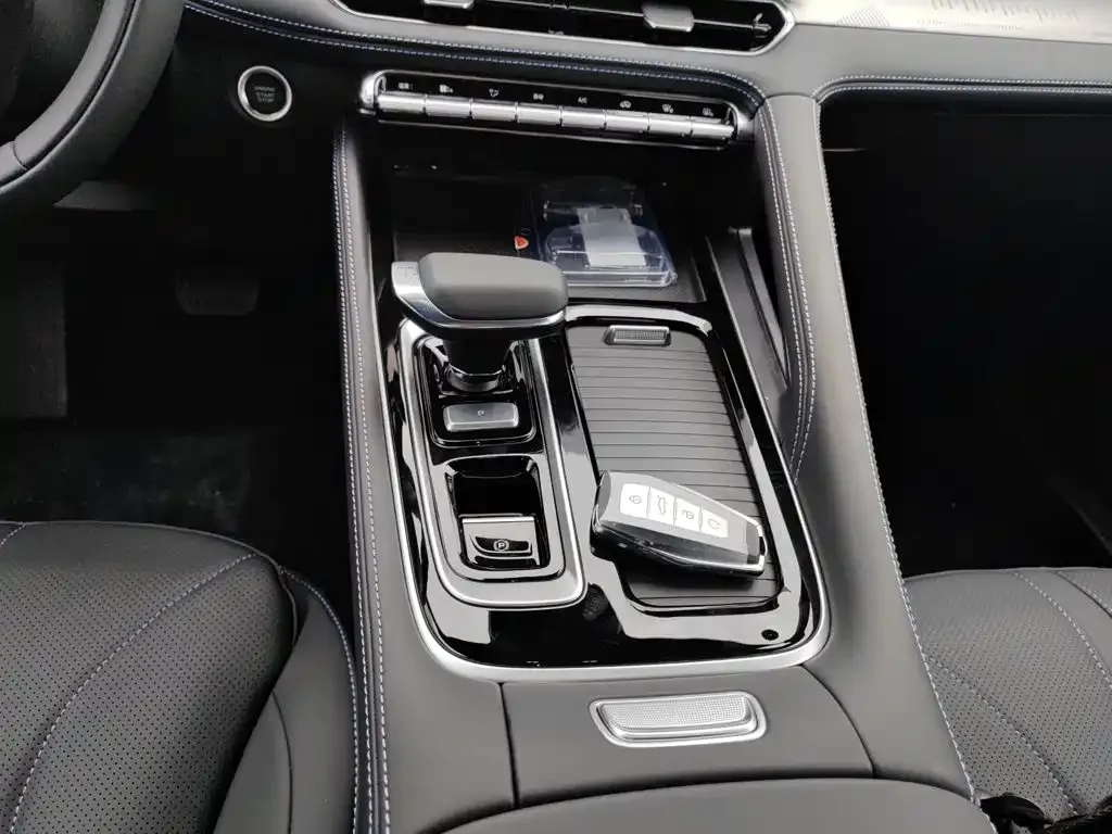 Geely Xingrui — фото 6