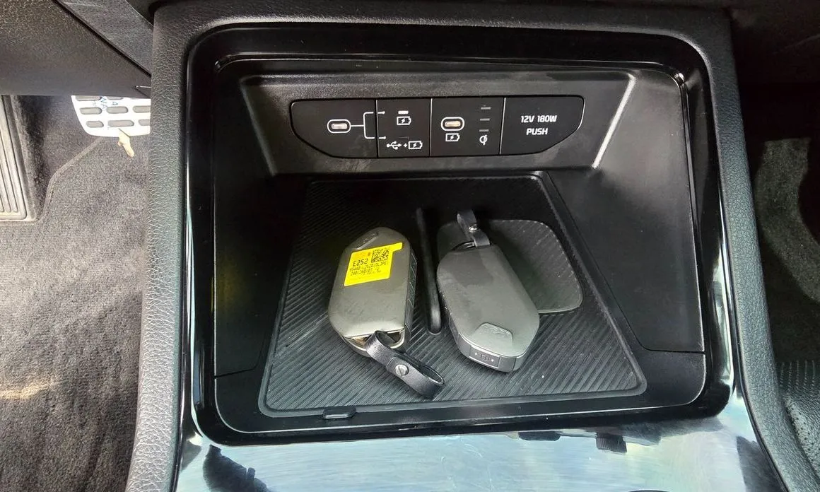 Kia K5 2024 из KR, фото 7