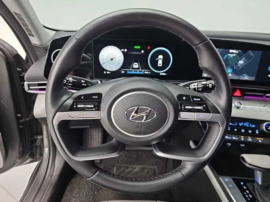 Hyundai AVANTE — фото 9