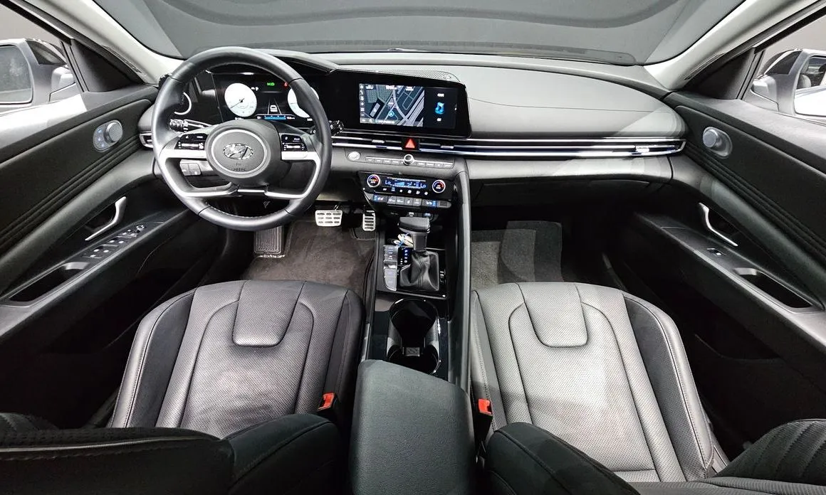 Hyundai AVANTE — фото 9